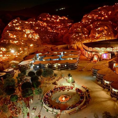 Отель Little Petra Bedouin Camp Al Hayy Экстерьер фото