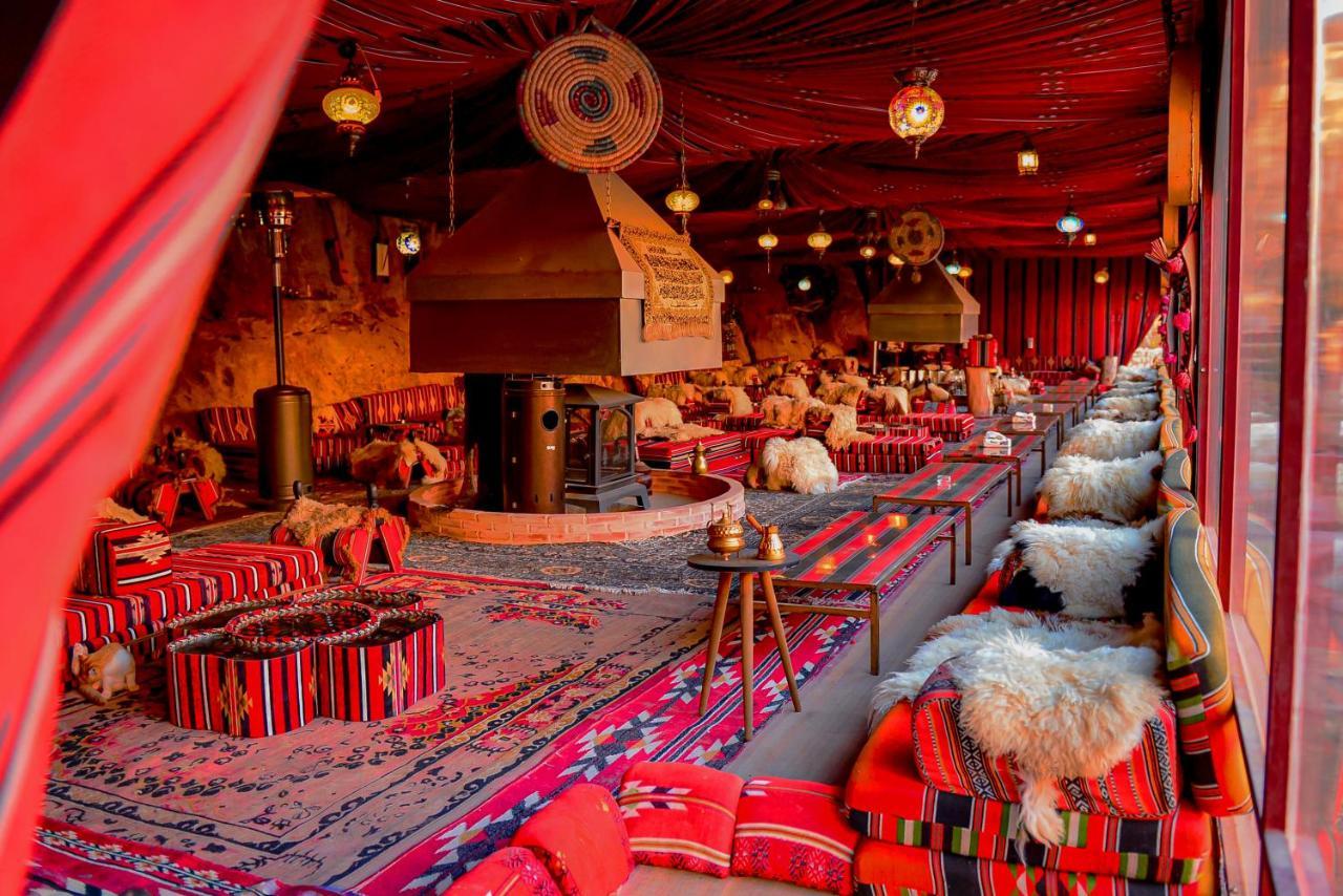 Отель Little Petra Bedouin Camp Al Hayy Экстерьер фото